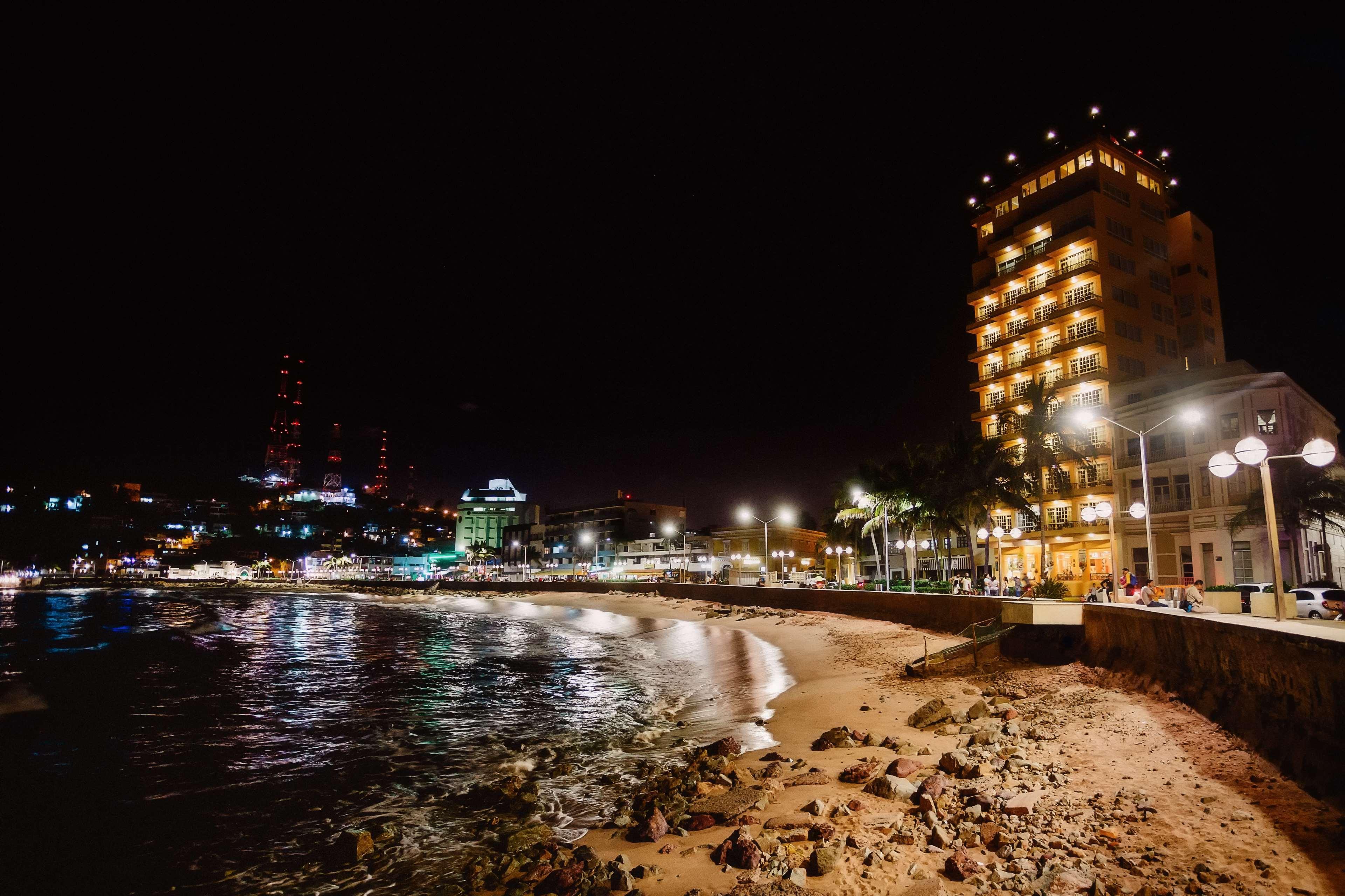 Best Western Posada Freeman Mazatlan Exterior photo