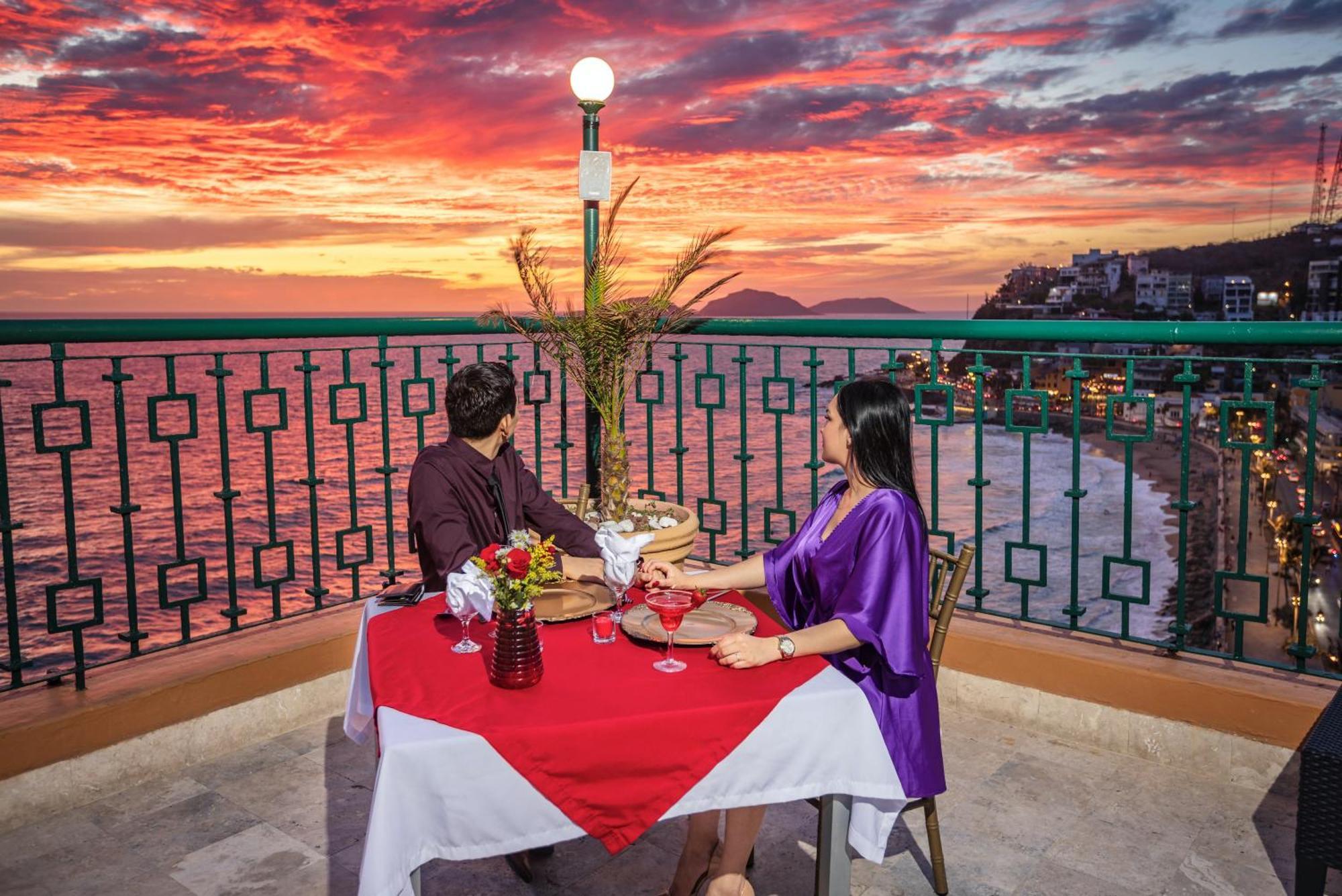 Best Western Posada Freeman Mazatlan Exterior photo