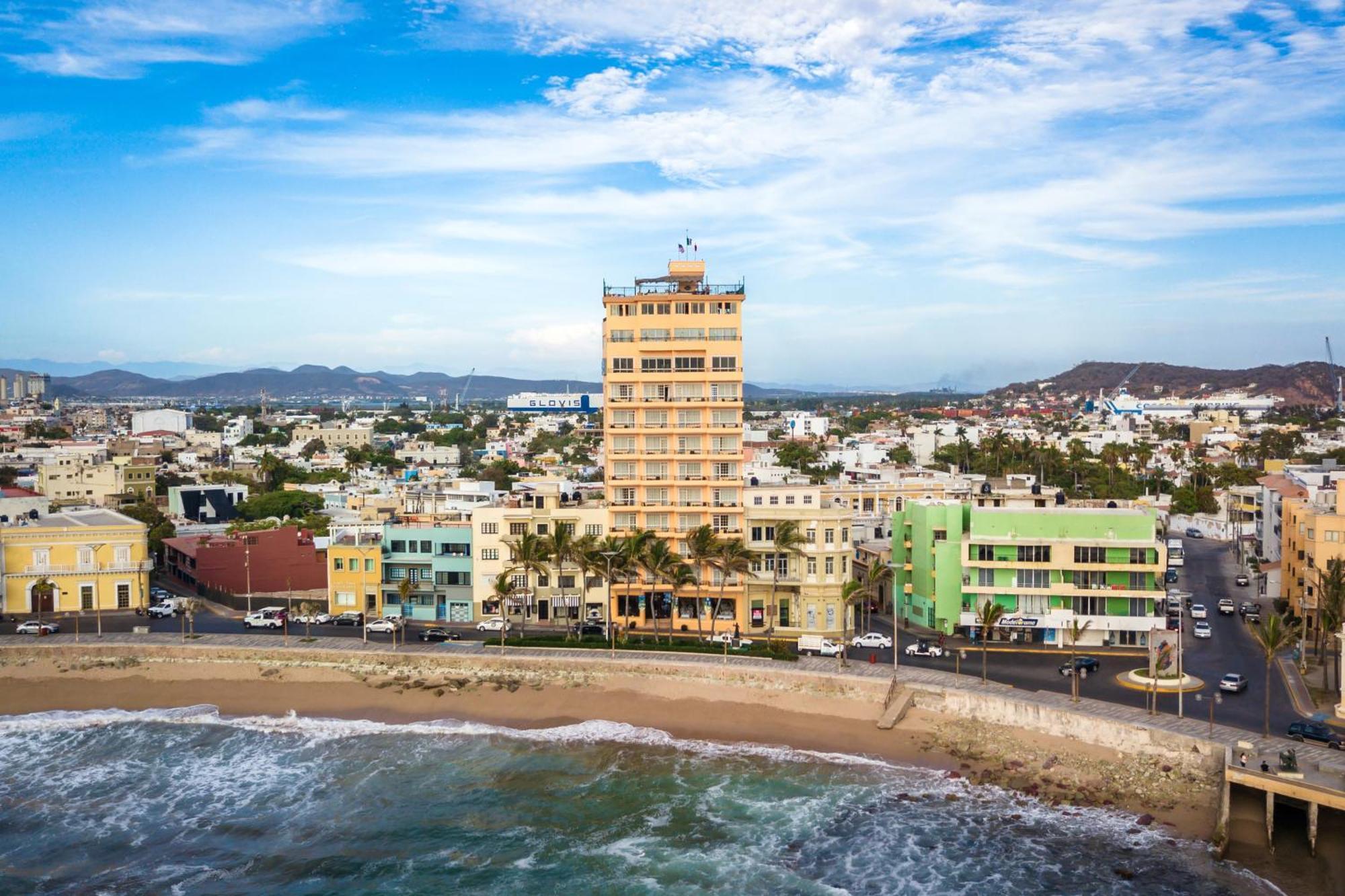 Best Western Posada Freeman Mazatlan Exterior photo